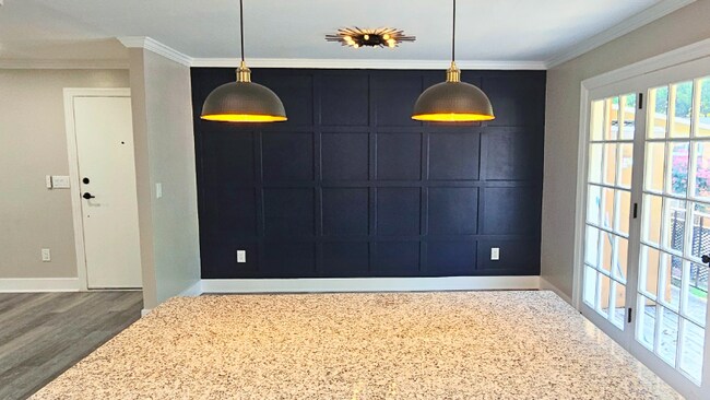 Foto del edificio - 115 Biscayne Dr NW