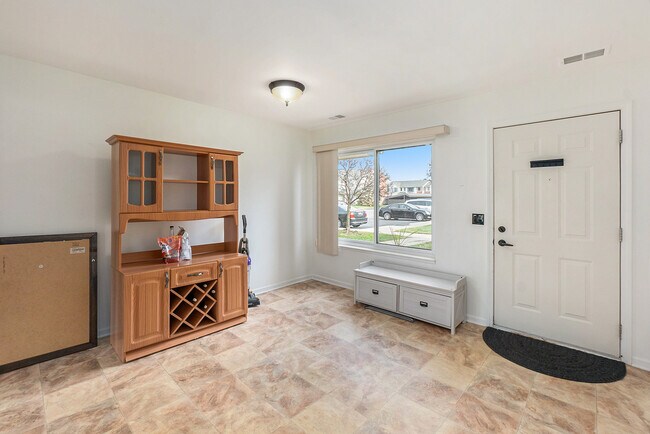 Building Photo - 30533 Hidden Pines Ln