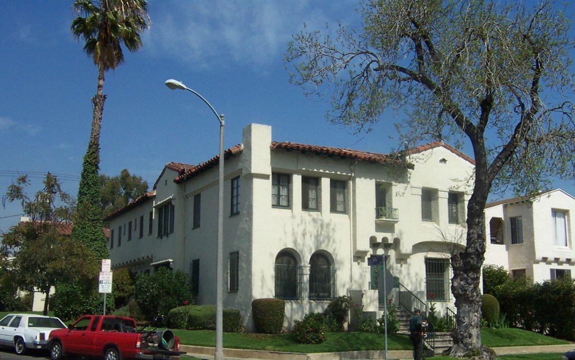 Primary Photo - 8155 Blackburn Ave