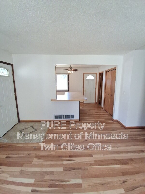 Foto del edificio - 1177 Bradley St