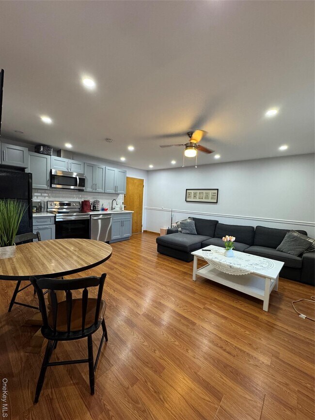 Foto del edificio - 287 NY-32