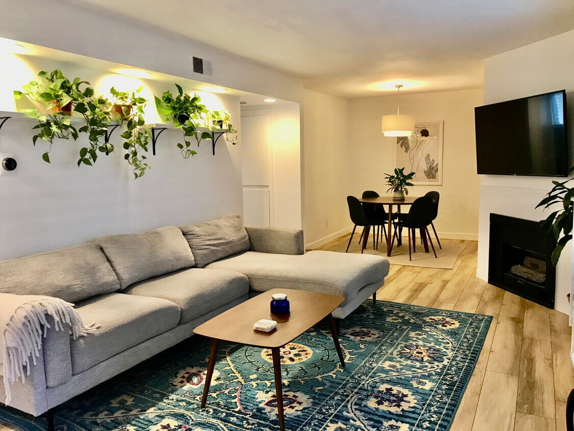 12492 Montecito Rd Unit 12492, Seal Beach, CA 90740 Condo for Rent in Seal Beach, CA