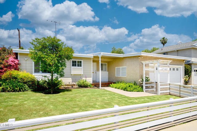 Foto del edificio - 17149 Bullock St