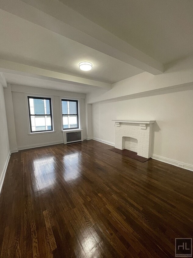 Primary Photo - WEST 55 STREET