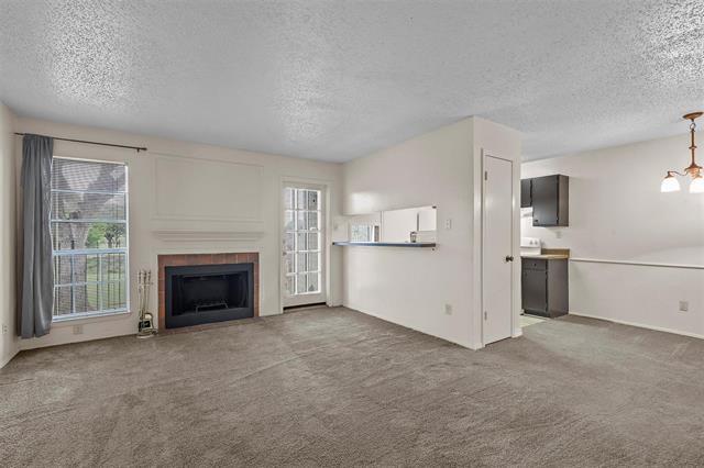 Foto del edificio - 5981 Arapaho Rd