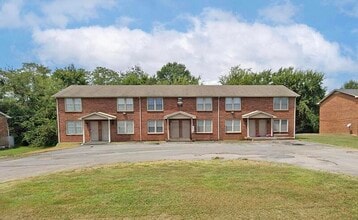 Building Photo - 814 Golf View Pl