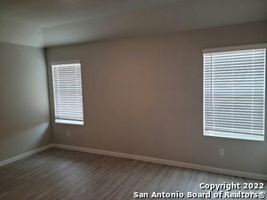 Building Photo - 6703 Beehive Dr