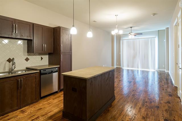 Foto del edificio - 5232 Colleyville Blvd