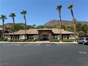 Building Photo - 231 W Horizon Ridge Pkwy