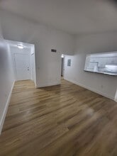 Building Photo - 2622 NW 33rd St