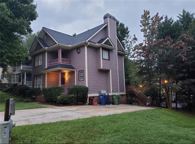 Foto del edificio - 126 Bowen Cir SW