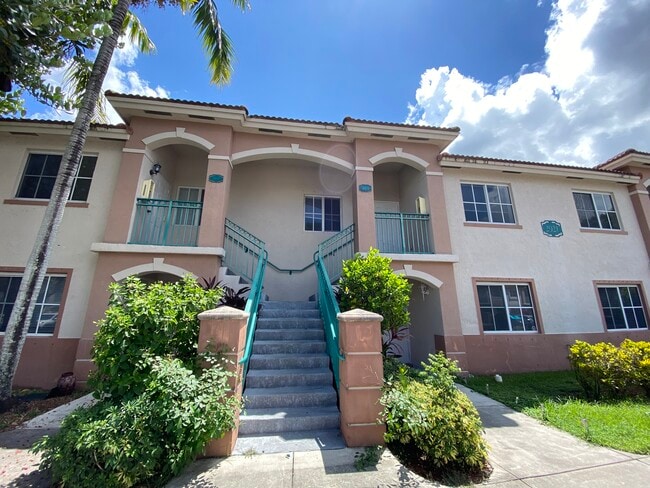 Foto del edificio - 2921 SE 12th Rd