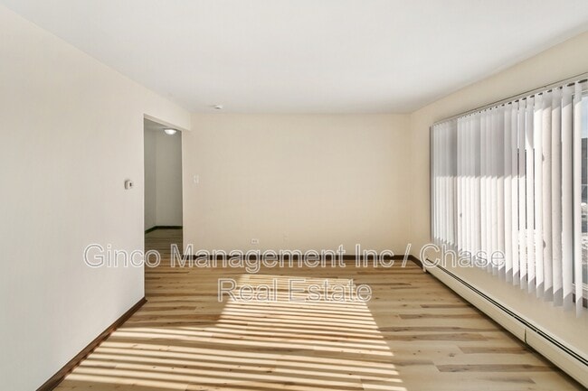 Building Photo - 2450 Terrace Ave