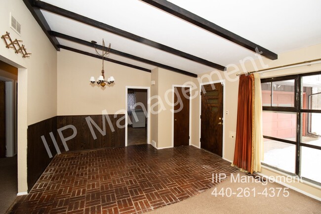 Foto del edificio - Spacious 3BD Ranch in Berea!