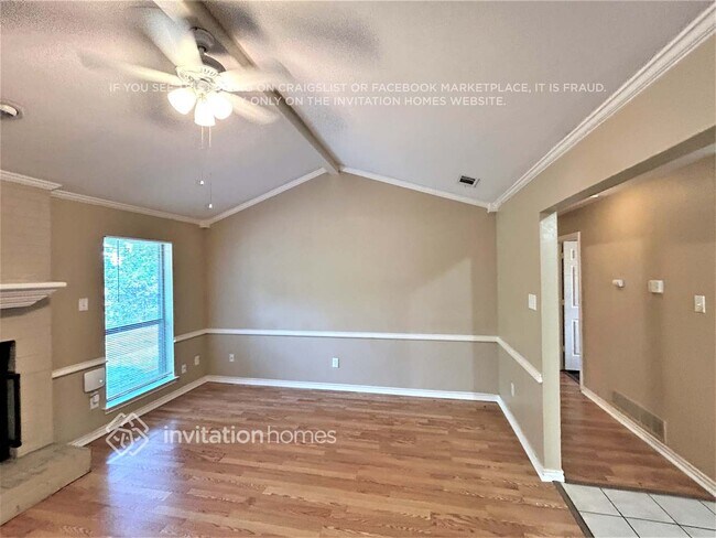 Foto del edificio - 400 Partridge Cir