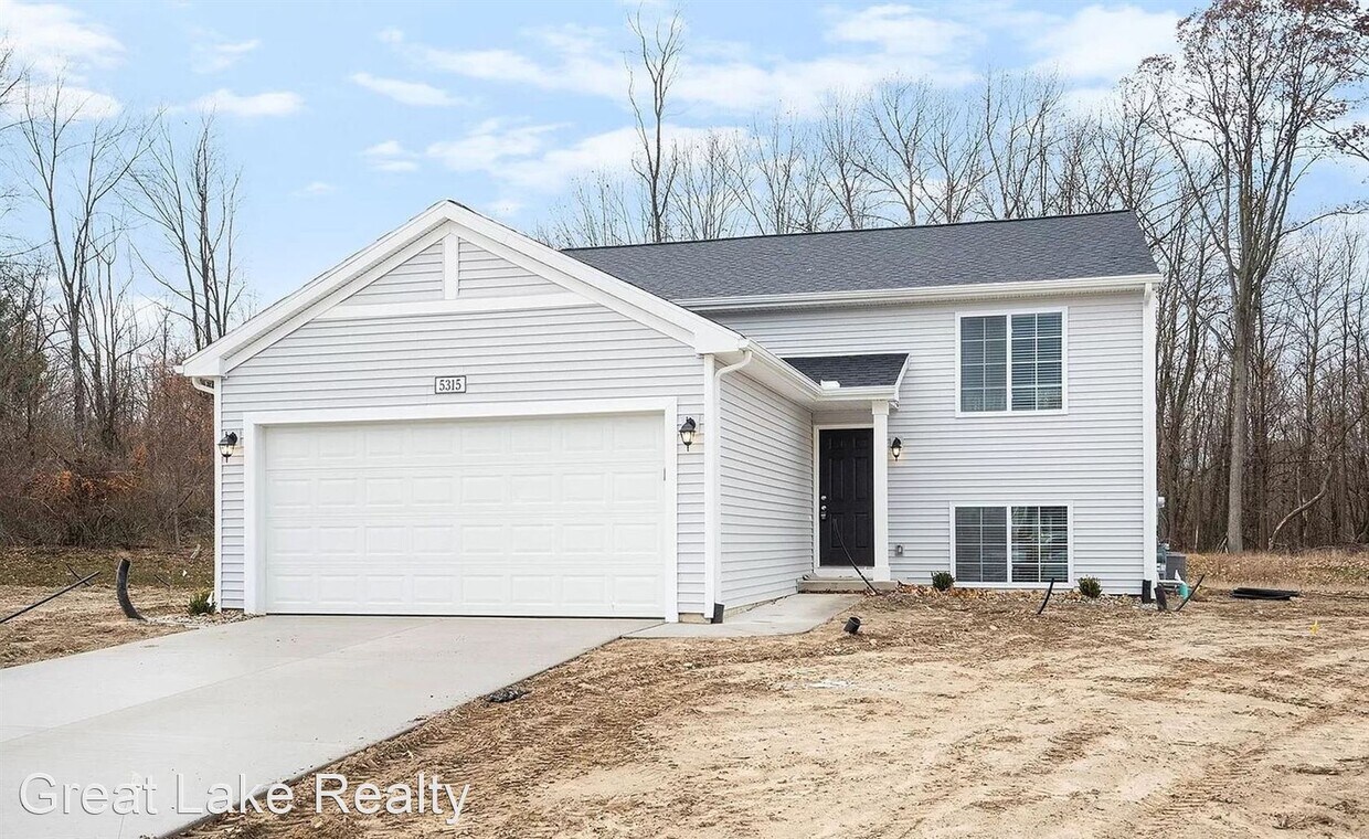Foto principal - 4 br, 2 bath House - 2375 Bethie Drive