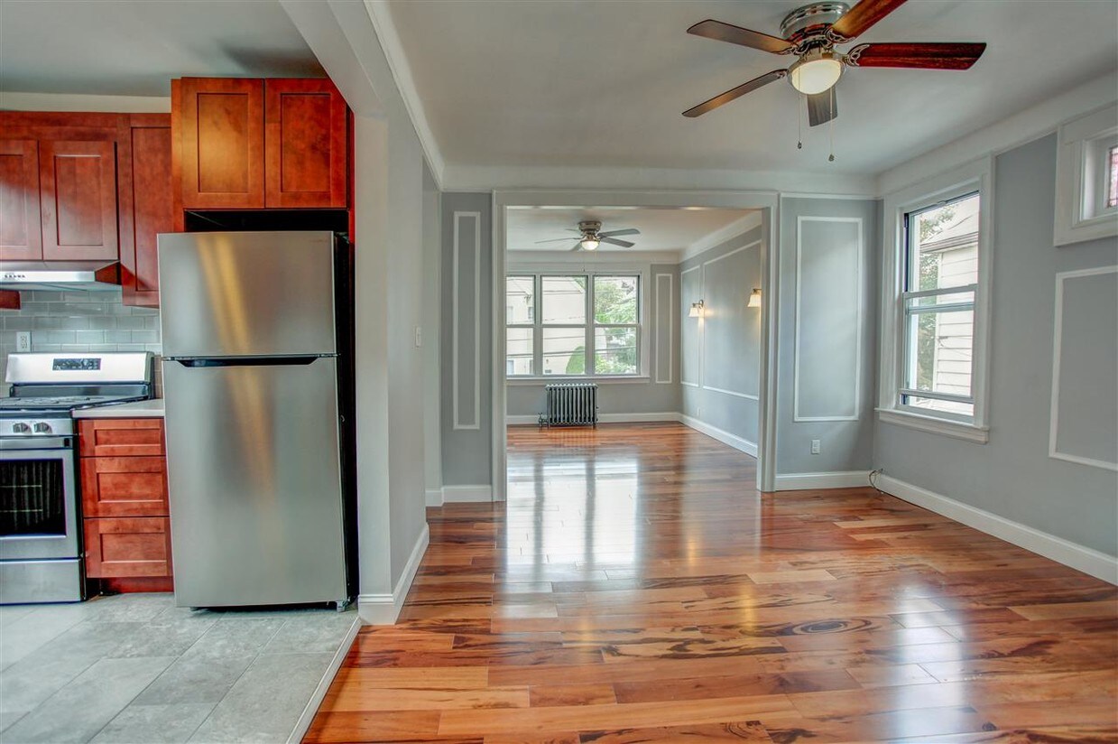 Foto principal - 166 Woodridge St