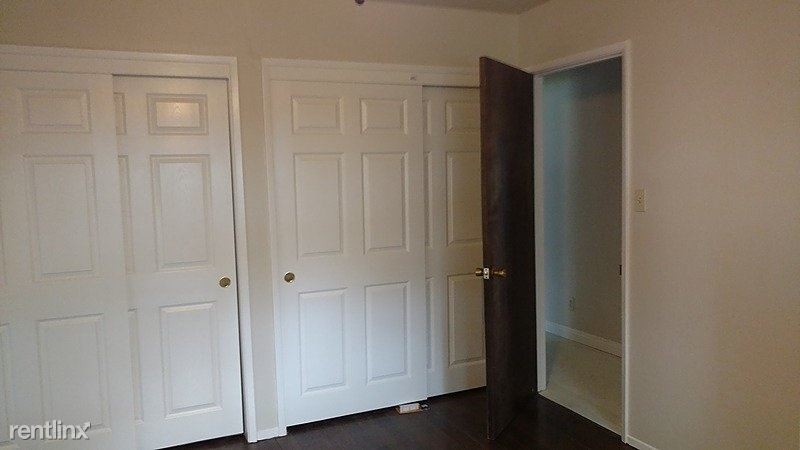 Primary Photo - 4 br, 2 bath House - 1040 Petra Drive