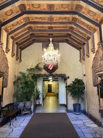 Foto del edificio - 1890 Broadway