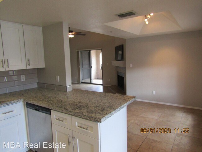 Building Photo - 2 br, 2 bath House - 9342 E Purdue Ave #230