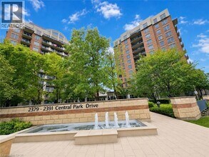 Building Photo - 2391 Central Park Dr