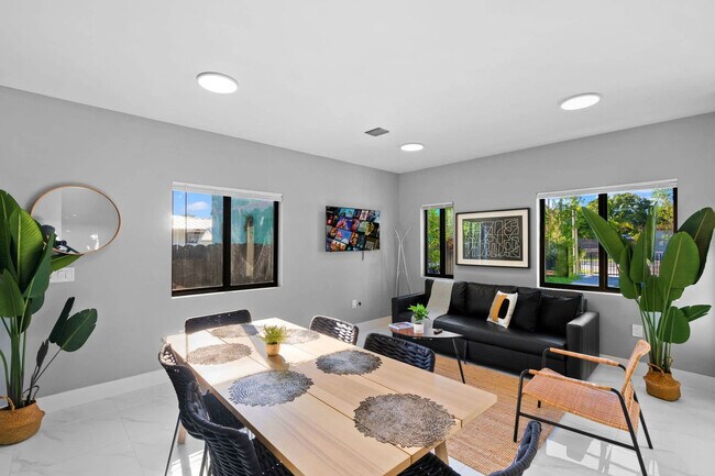 Foto del edificio - 1540 NW 46th St