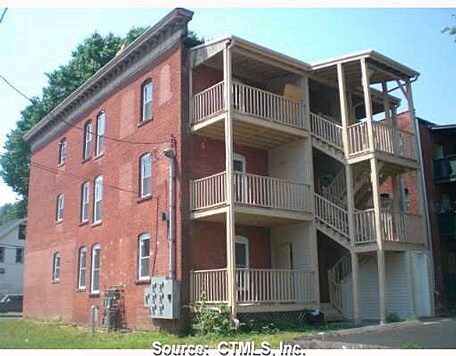 Building Photo - 410 Garden St