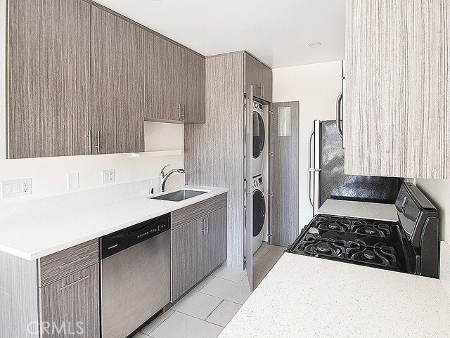 Foto del edificio - 612 N Sycamore Ave