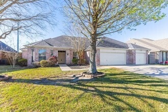 Building Photo - 6235 Gracemount Ln