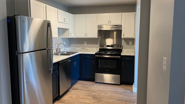 Kitchen - Parkhaven Apartment Homes