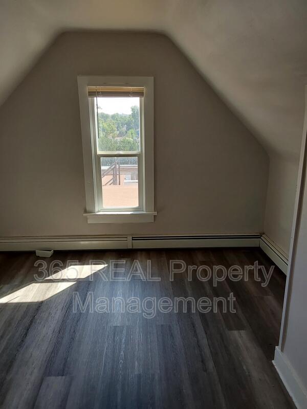 Foto del edificio - 1630 9th Ave