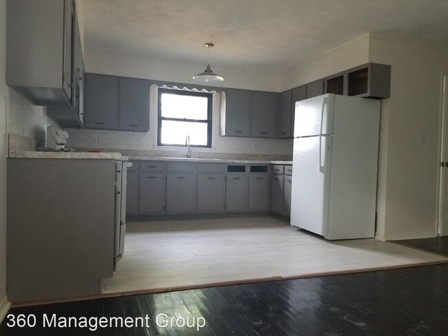 Building Photo - 4 br, 2 bath House - 831 Ecton Rd