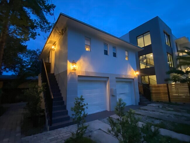 Building Photo - 6177 NE 5th Ave