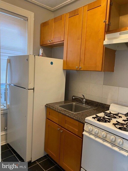 Foto del edificio - 3258 N Park Ave