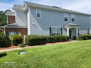 Building Photo - 13538 Stone Pond Dr