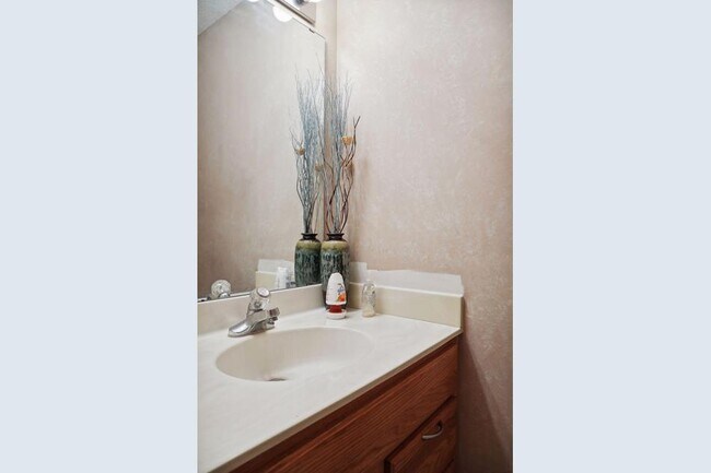 Foto del edificio - 2527 E 117th St