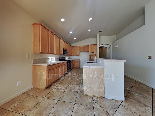 Building Photo - 8612 Serio Way