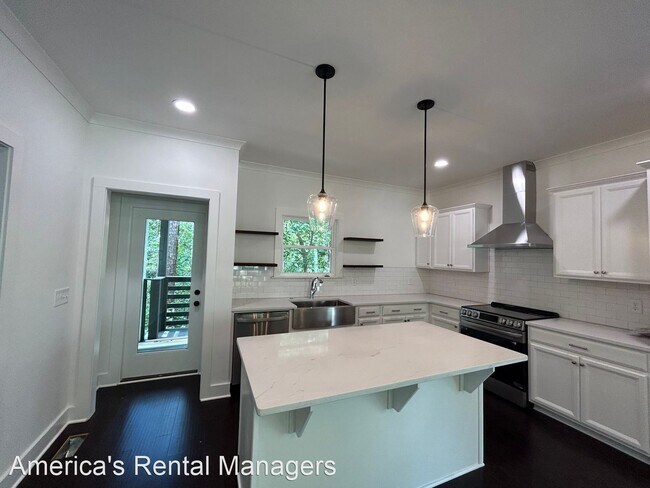 Foto del edificio - 4 br, 3.5 bath House - 3695 Kirkstone Way