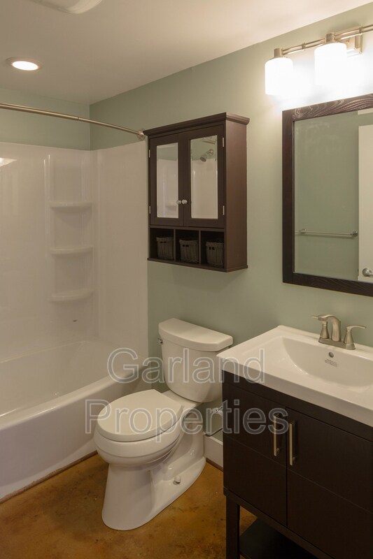 Foto del edificio - 425 Campbell Ave