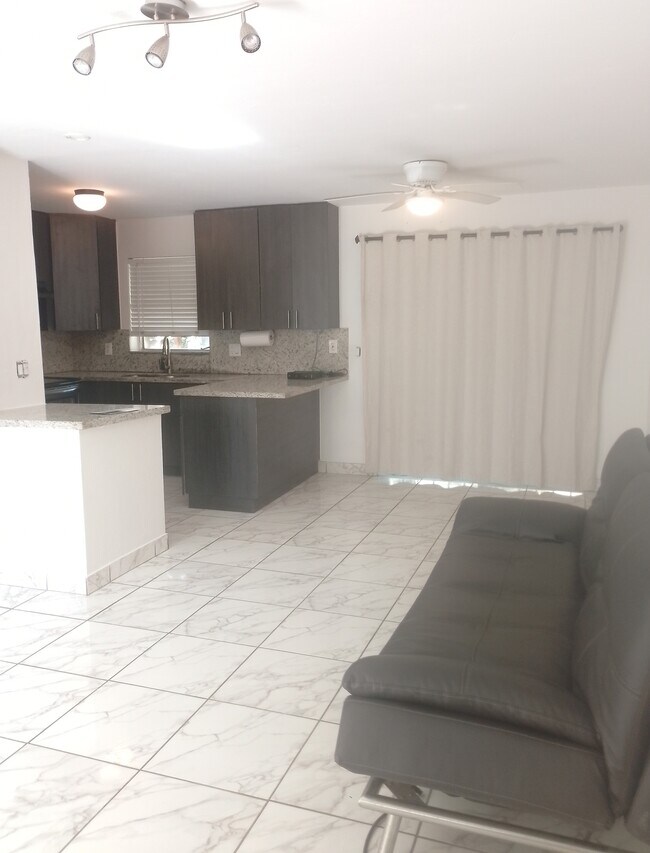 Foto del edificio - 410 SE 3rd St