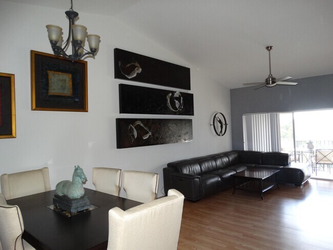 Foto del edificio - 3250 Cypress Glen Way