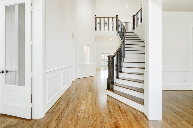 Foto del edificio - 1418 Du Barry Ln