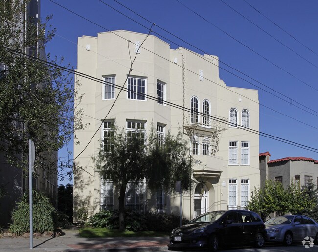 Foto del edificio - 655 Wesley Ave