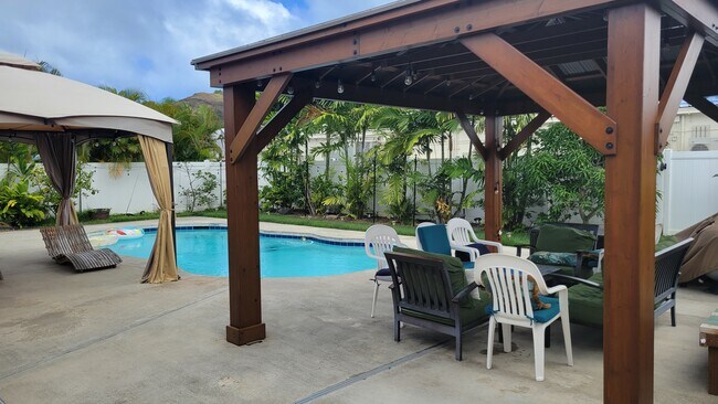 Pool - 859 Alahaki St