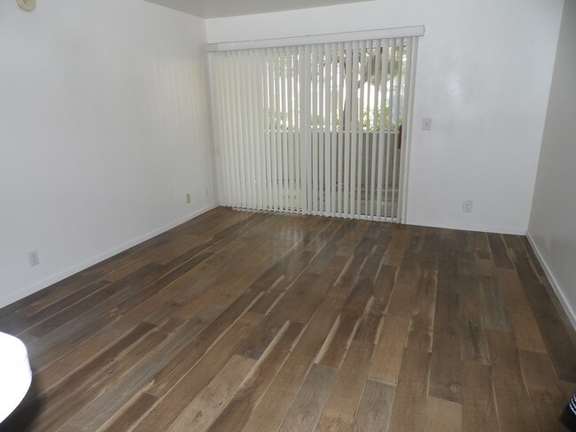 Building Photo - 3038 Casey Dr
