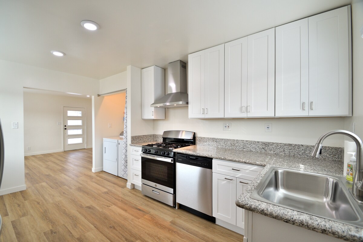 4758 W 168th St, Lawndale, CA 90260 House Rental in Lawndale, CA