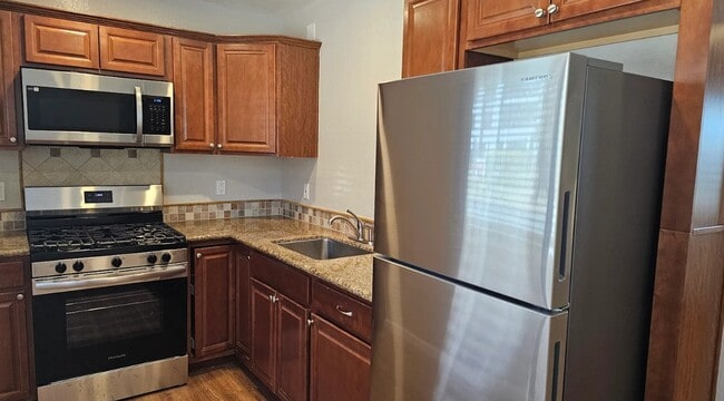 Building Photo - 2318 San Juan Ave