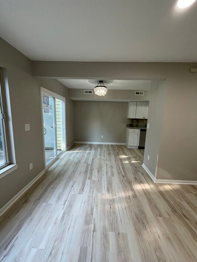 Foto del edificio - 22257 River Walk Rd