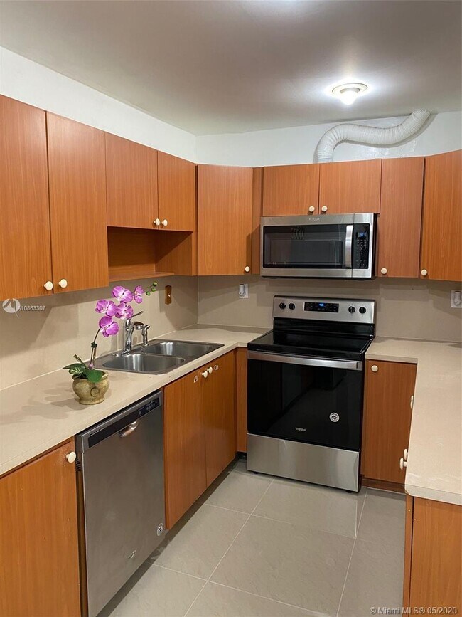 Foto del edificio - 13735 SW 84th St