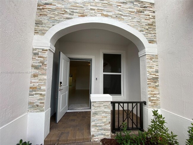 Building Photo - 2731 NW 55th Way